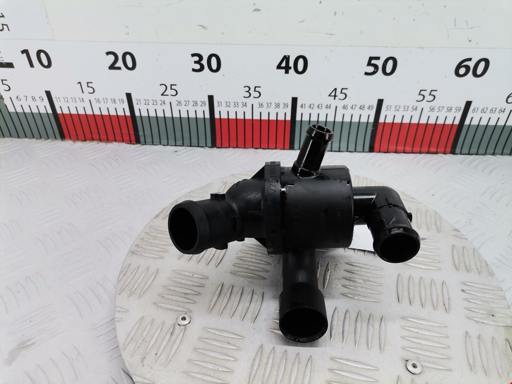 Корпус термостата VOLKSWAGEN Golf VI 2009-2012