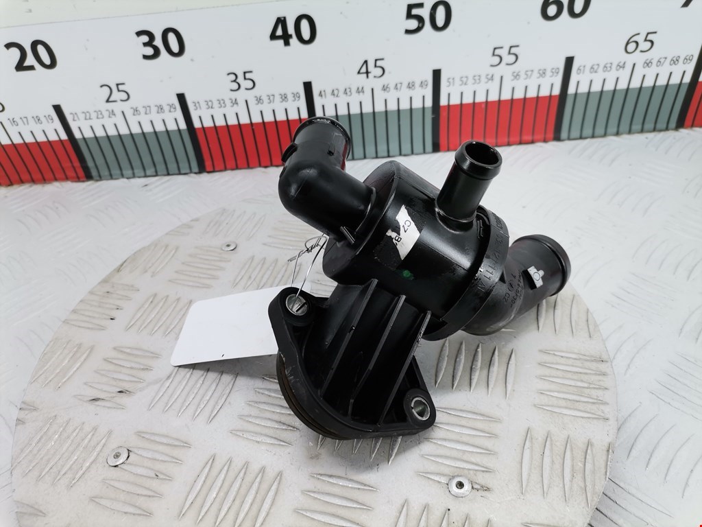 Корпус термостата VOLKSWAGEN Golf VI 2009-2012