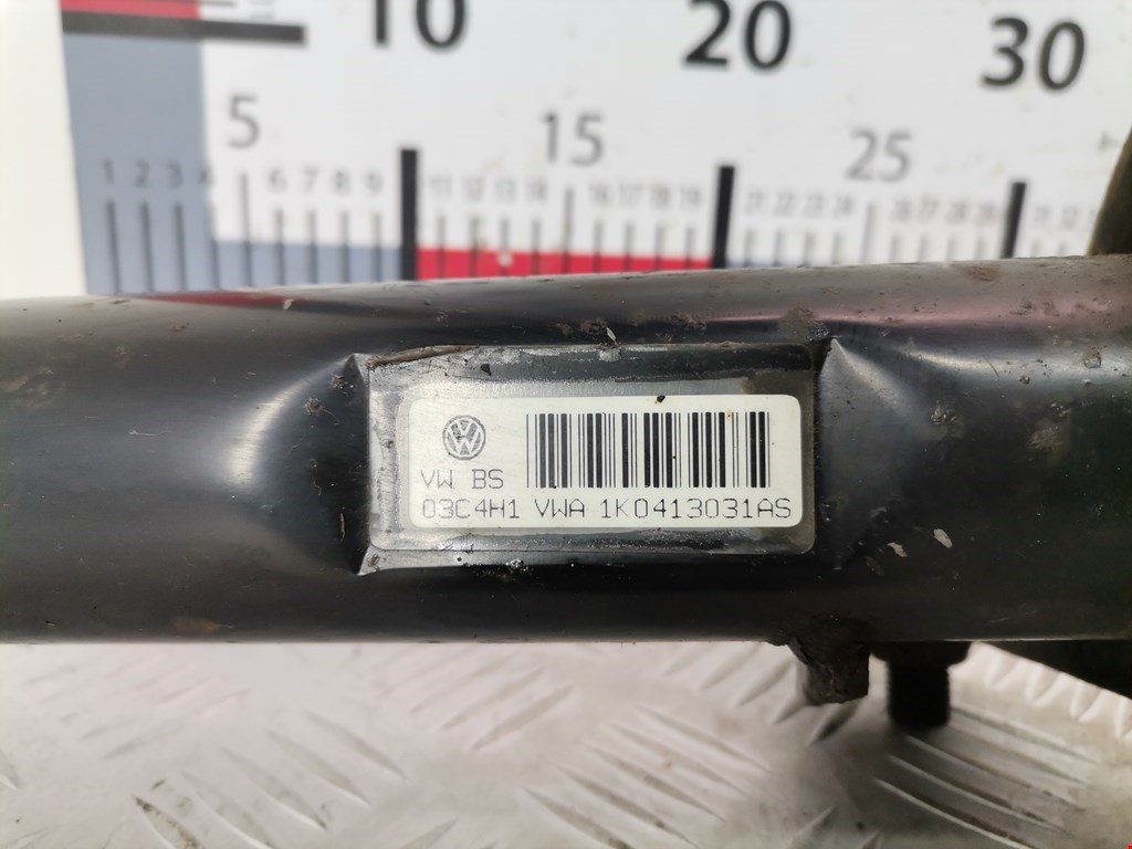 Амортизатор передний правый AUDI A3 8P 2003-2013