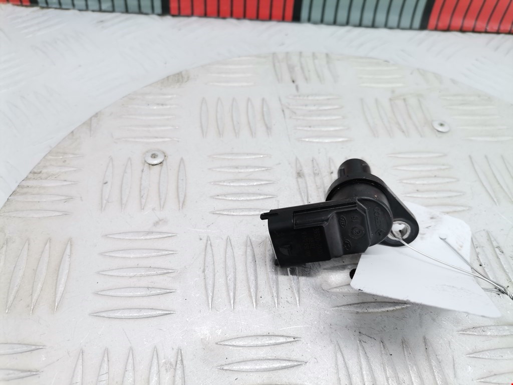 Датчик положения распредвала HYUNDAI i30 2007-2012