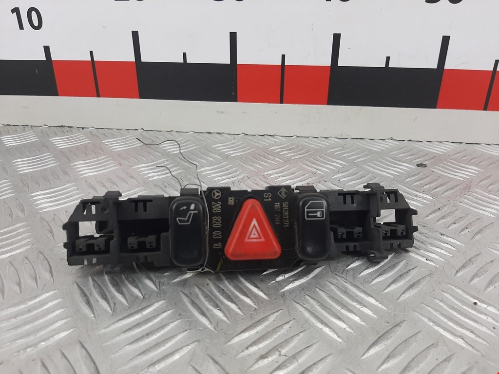 Кнопка аварийной сигнализации (аварийки) MERCEDES-BENZ CLK-Class W208 1997-2002