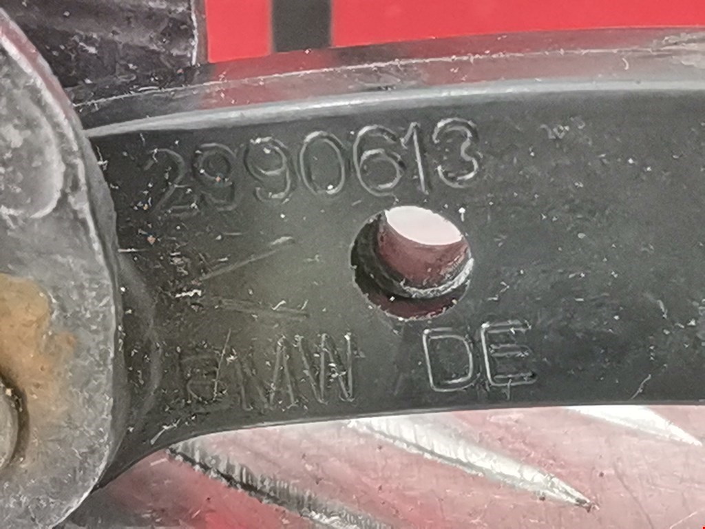 Ограничитель открывания двери BMW X1 E84 2009-2015