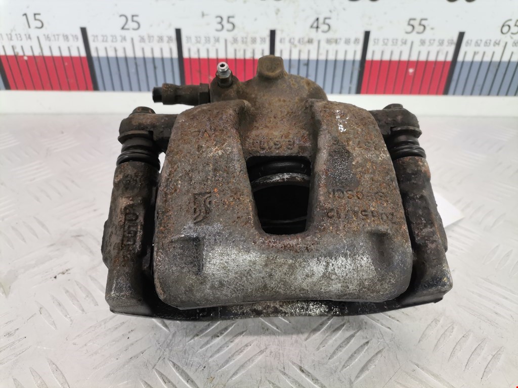 Суппорт передний правый OPEL Corsa D 2006-2014