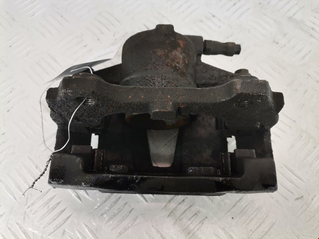 Суппорт передний правый OPEL Corsa D 2006-2014