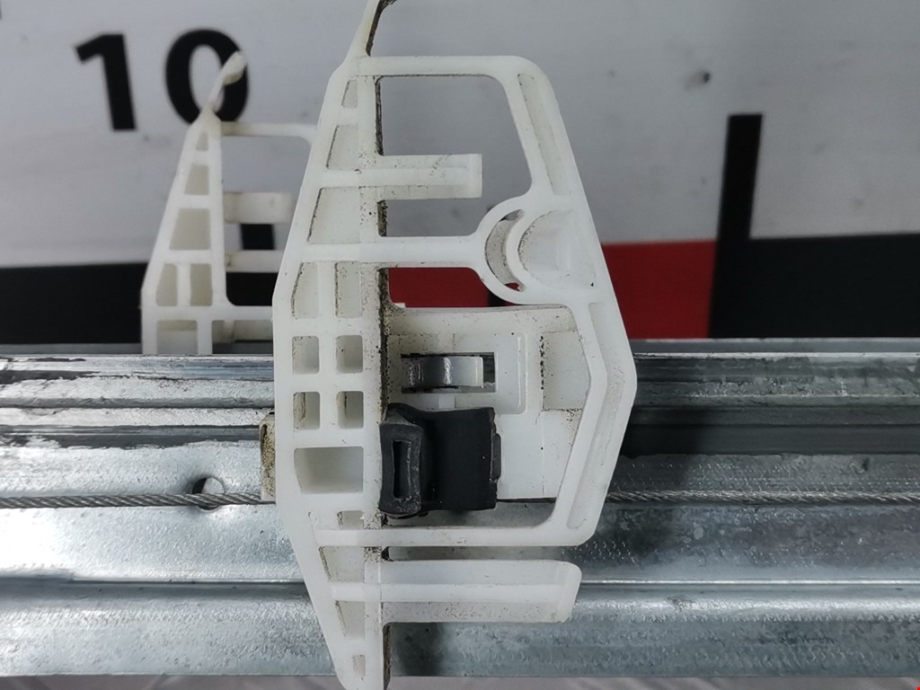 Стеклоподъемник передний правый CITROEN Xsara Picasso 1999-2012