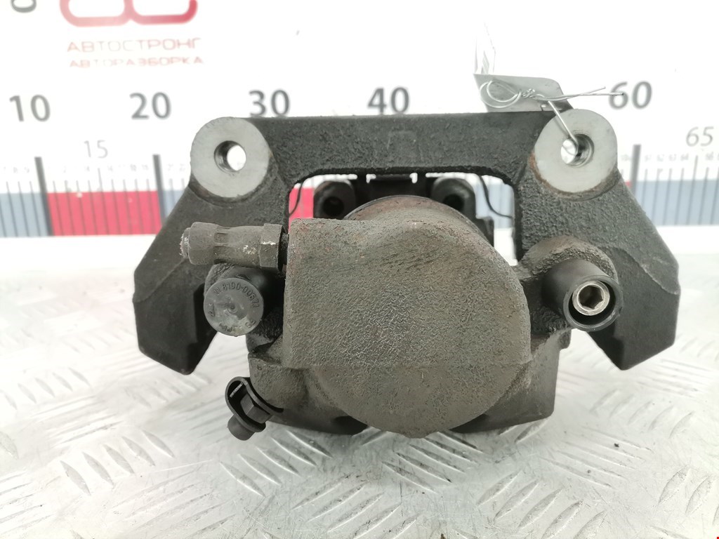 Суппорт передний левый BMW X5 E70 2007-2013