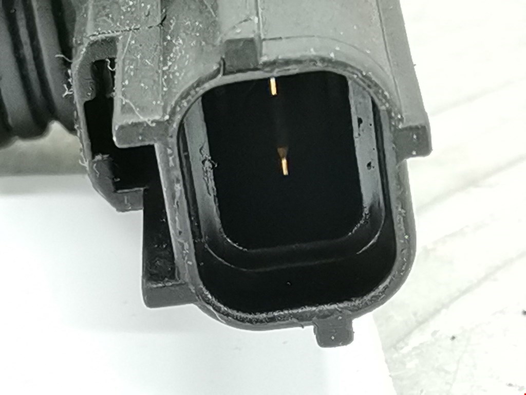 Датчик положения распредвала FORD Focus II 2005-2011