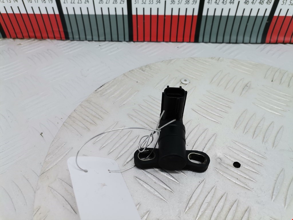 Датчик положения коленвала FORD Focus II 2005-2011