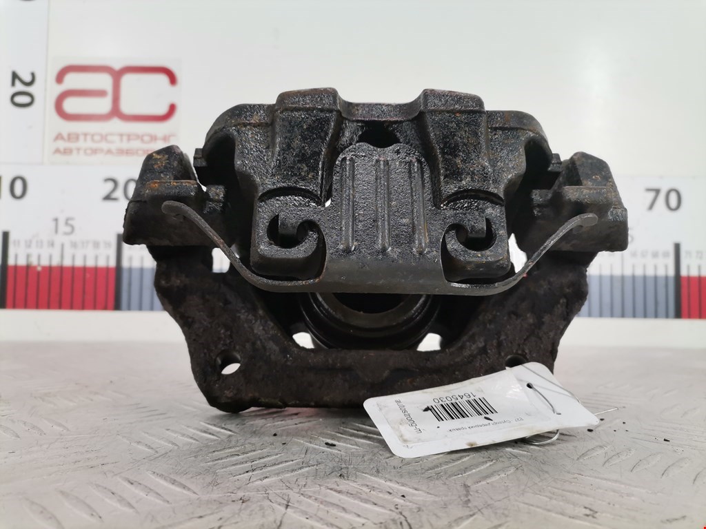 Суппорт передний правый BMW X1 E84 2009-2015