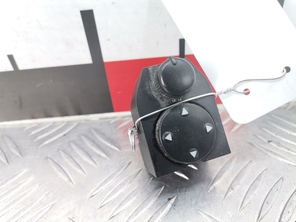 Блок управления зеркалами AUDI A4 B5 1995-2001