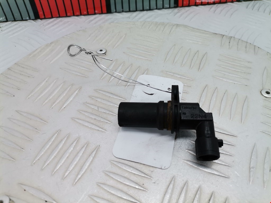 Датчик положения коленвала CITROEN Nemo 2008-2015