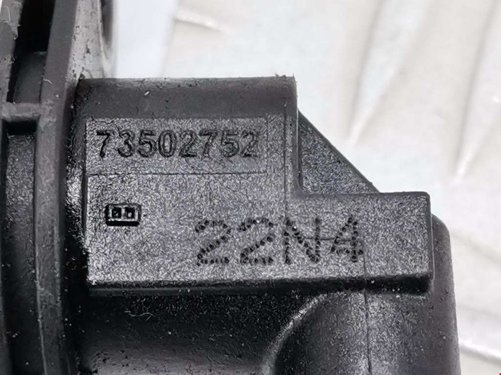 Датчик положения коленвала CITROEN Nemo 2008-2015