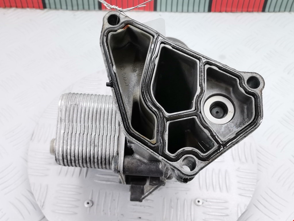 Корпус масляного фильтра BMW 1er E81\E87 2004-2011