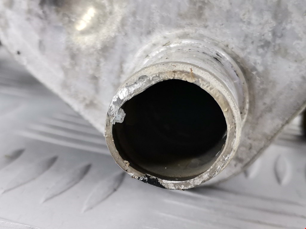 Корпус масляного фильтра BMW 1er E81\E87 2004-2011