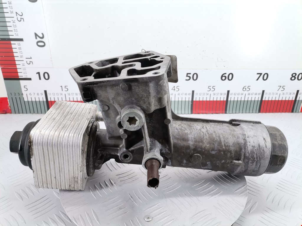 Корпус масляного фильтра AUDI A4 B6 2001-2005