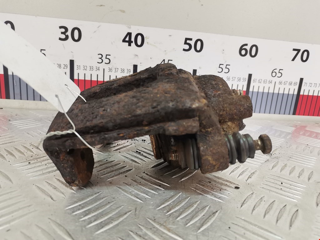 Суппорт передний левый JEEP Cherokee XJ 1984-2001