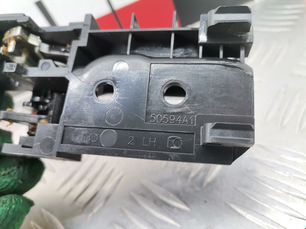 Ручка дверная задняя внутренняя левая TOYOTA Avensis 2003-2008