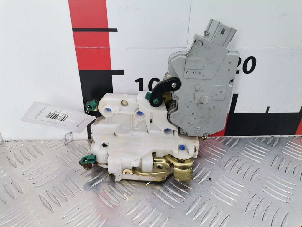 Замок двери передней правой NISSAN Primera P11 1996-2002