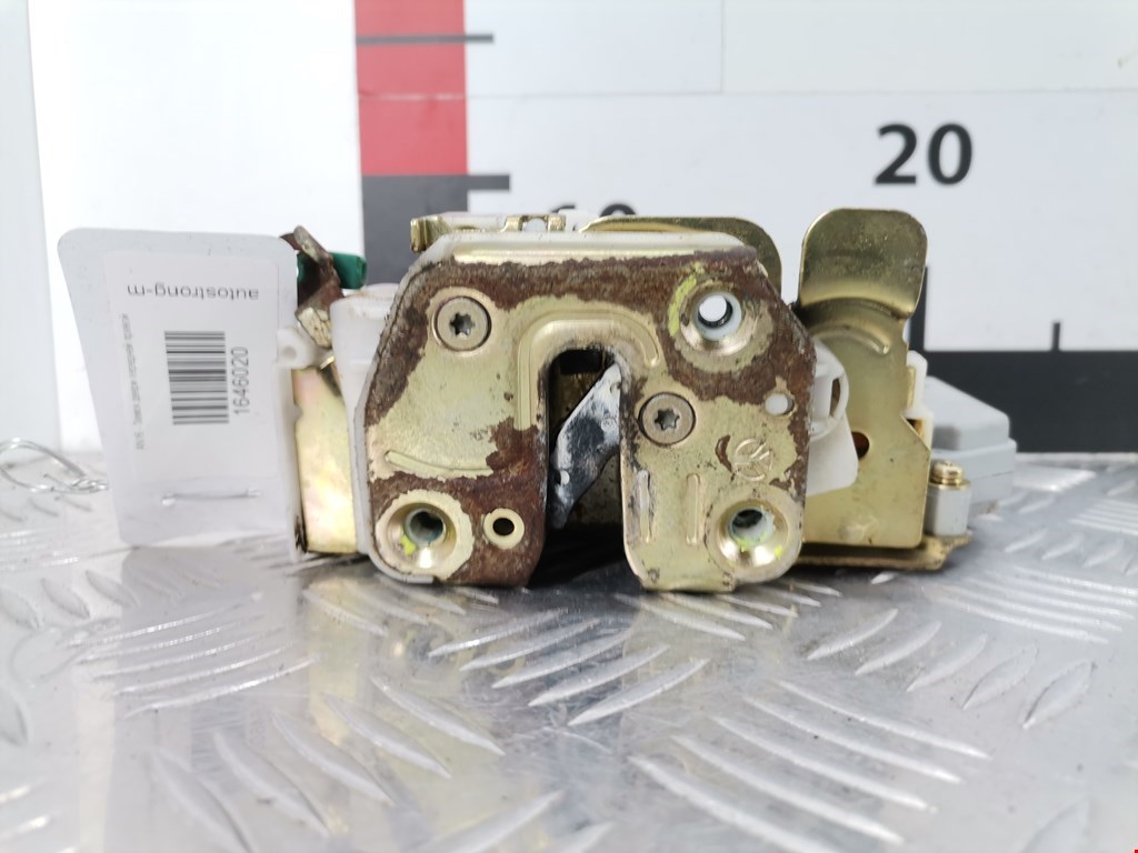 Замок двери передней правой NISSAN Primera P11 1996-2002