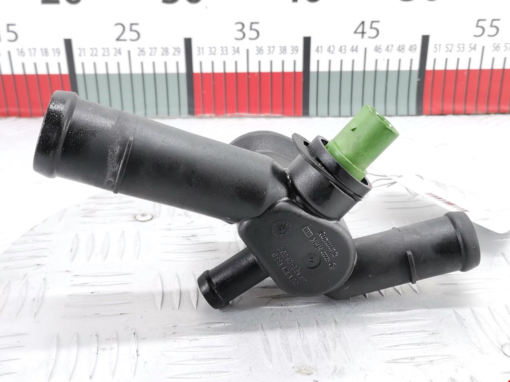 Тройник системы охлаждения VOLKSWAGEN Bora 1998-2005