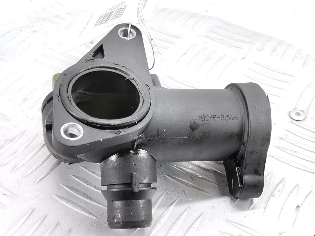 Тройник системы охлаждения AUDI A4 B5 1995-2001