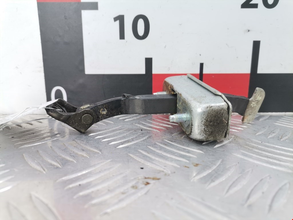 Ограничитель открывания двери TOYOTA Corolla Verso E121 AR10 2001-2009