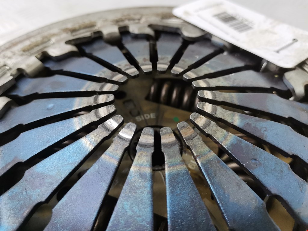 Маховик (демпфер сцепления) PEUGEOT 207 2006-2015