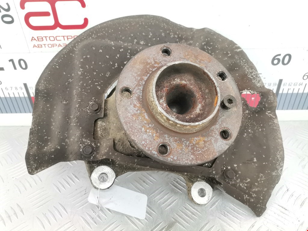 Ступица передняя левая/правая BMW 5er 5 серия E60/E61 2003-2010