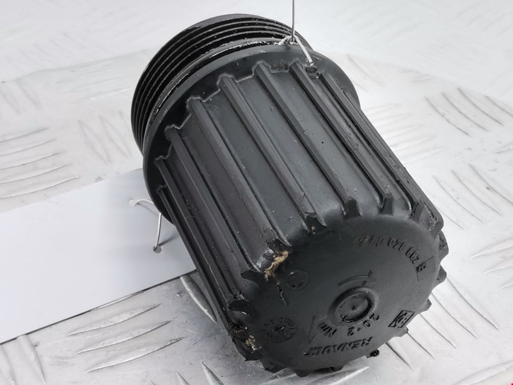 Крышка масляного фильтра RENAULT Clio 1998-2008