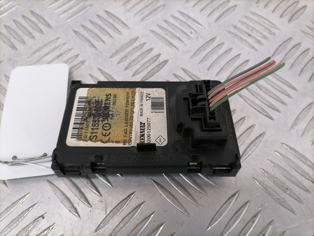 Замок зажигания RENAULT Megane II 2002-2009