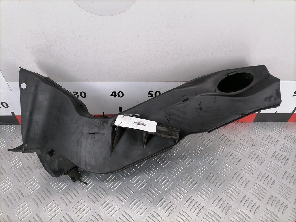 Воздухозаборник (наружный) BMW X5 E53 1999-2006