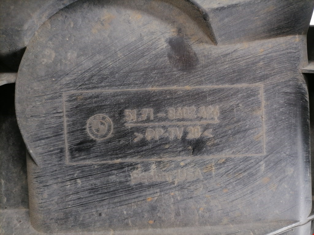 Воздухозаборник (наружный) BMW X5 E53 1999-2006