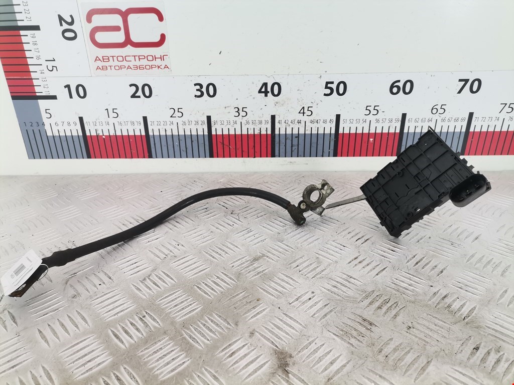 Клемма аккумулятора (плюс) + AUDI A3 8L 1996-2003