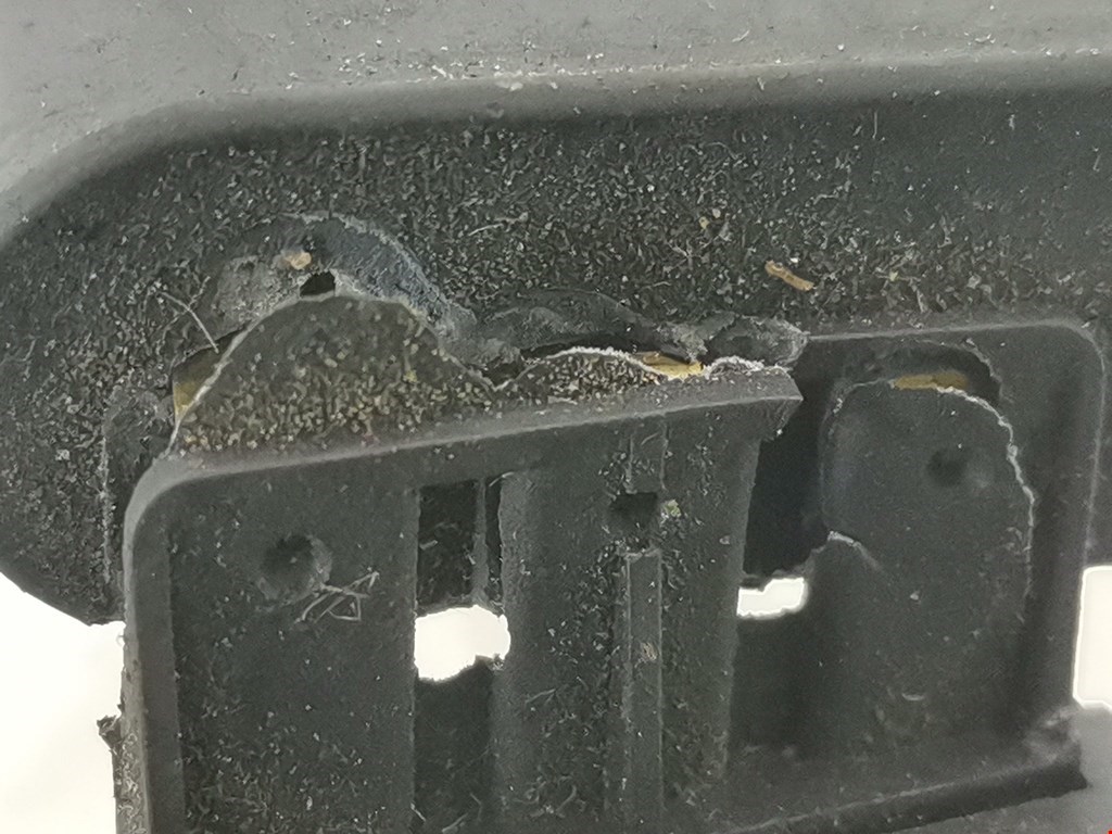 Клемма аккумулятора (плюс) + AUDI A3 8L 1996-2003