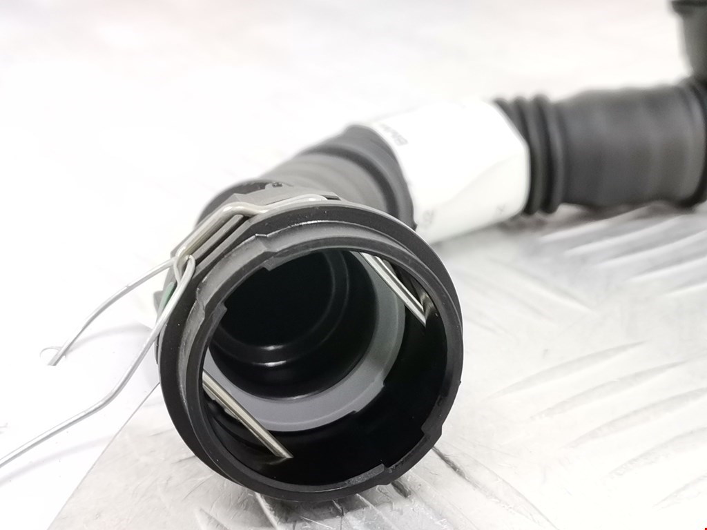 Трубка картерных газов BMW 5er 5 серия G30/G31 2016-н.в.