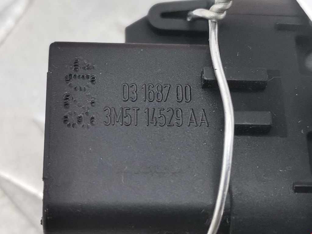 Кнопка стеклоподъемника FORD C-MAX 2003-2010