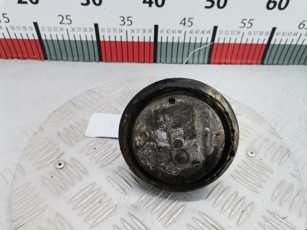 Подушка (опора) крепления двигателя BMW 5-Series (E39) (1995-2004)