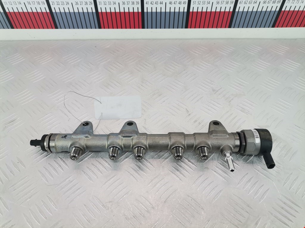 Регулятор давления топлива BMW X1 F48 2015-н.в.