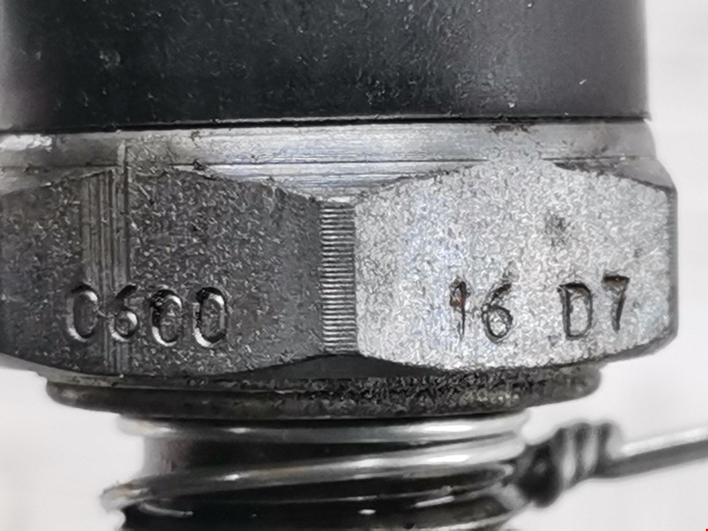 Датчик давления масла RENAULT Megane II 2002-2009