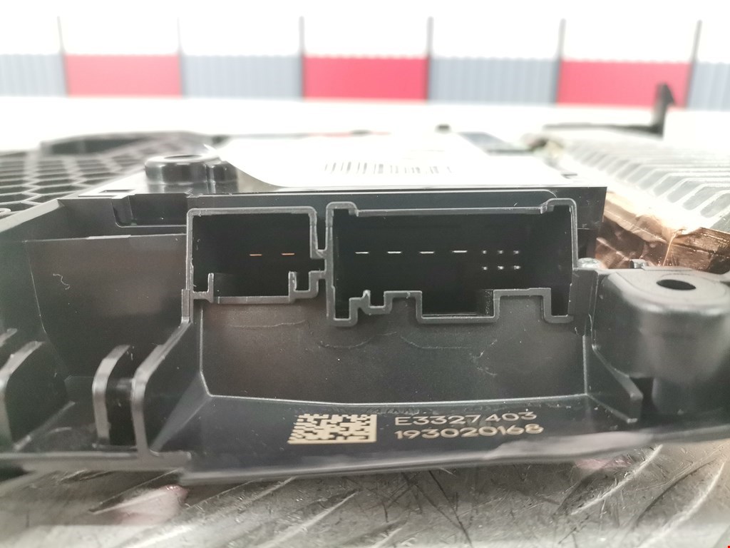 Плафон салонный (салона фонарь) BMW 1er F40 2019-н.в.