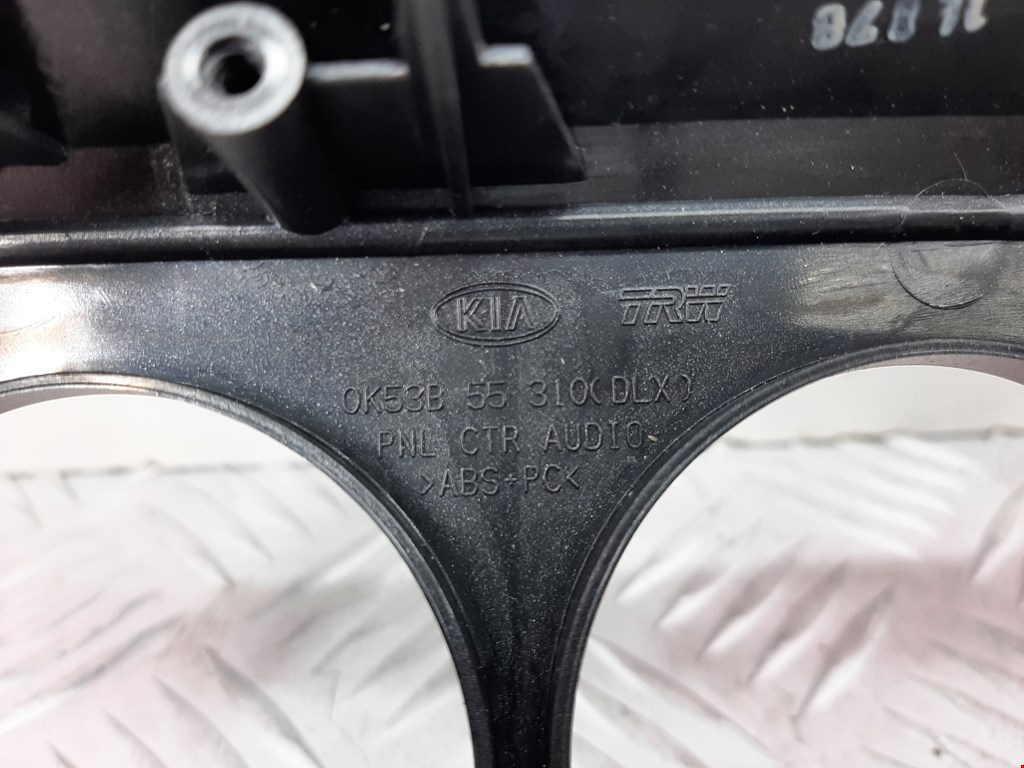 Накладка декоративная KIA Carnival I 1999-2005