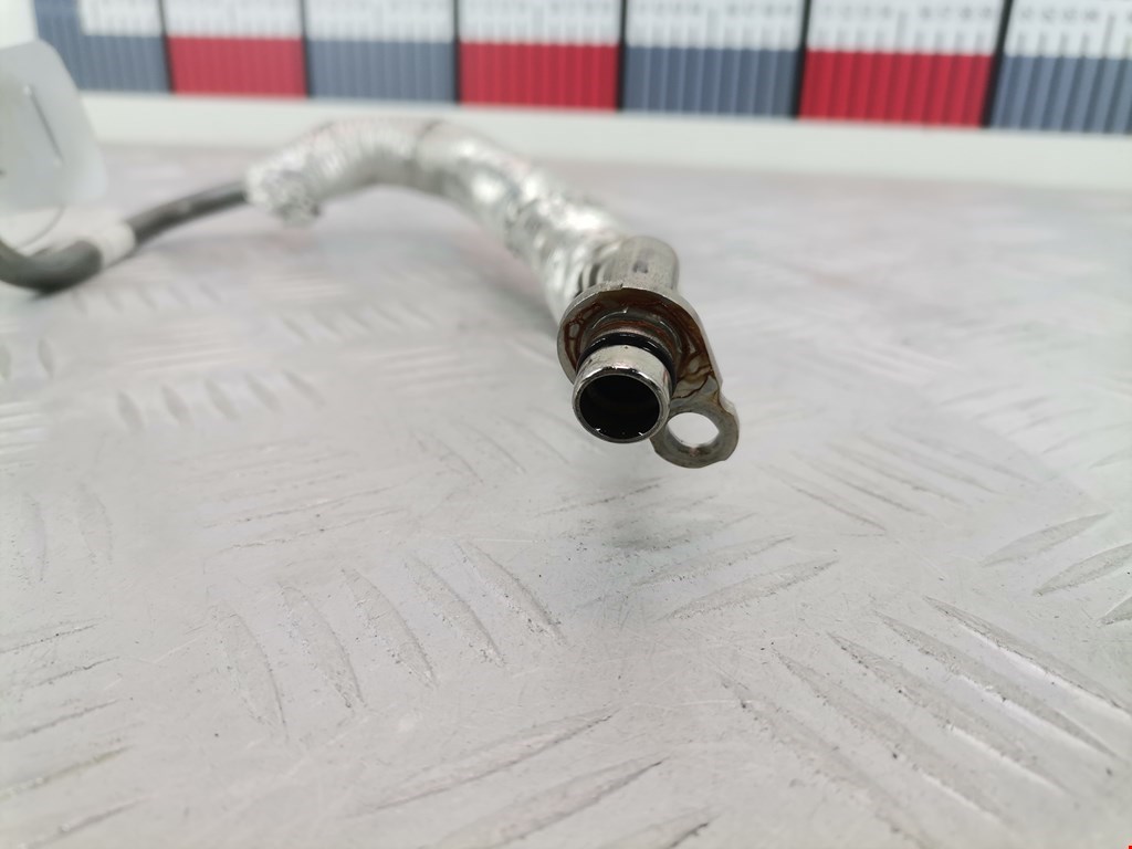 Трубка нагнетателя BMW 3er F30/F31/F80 2011-2019