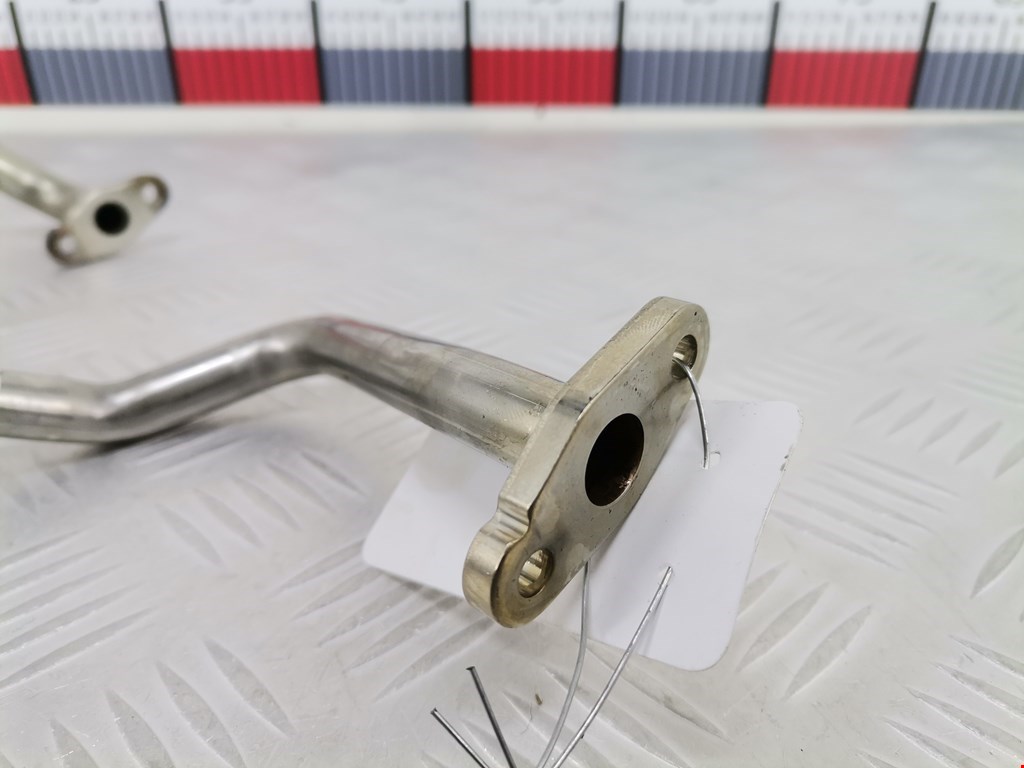 Трубка нагнетателя BMW 5er 5 серия G30/G31 2016-н.в.