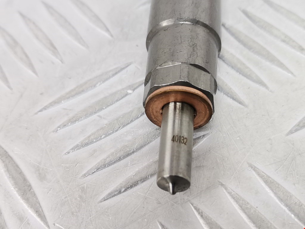 Форсунка дизельная электрическая BMW 5er 5 серия G30/G31 2016-н.в.