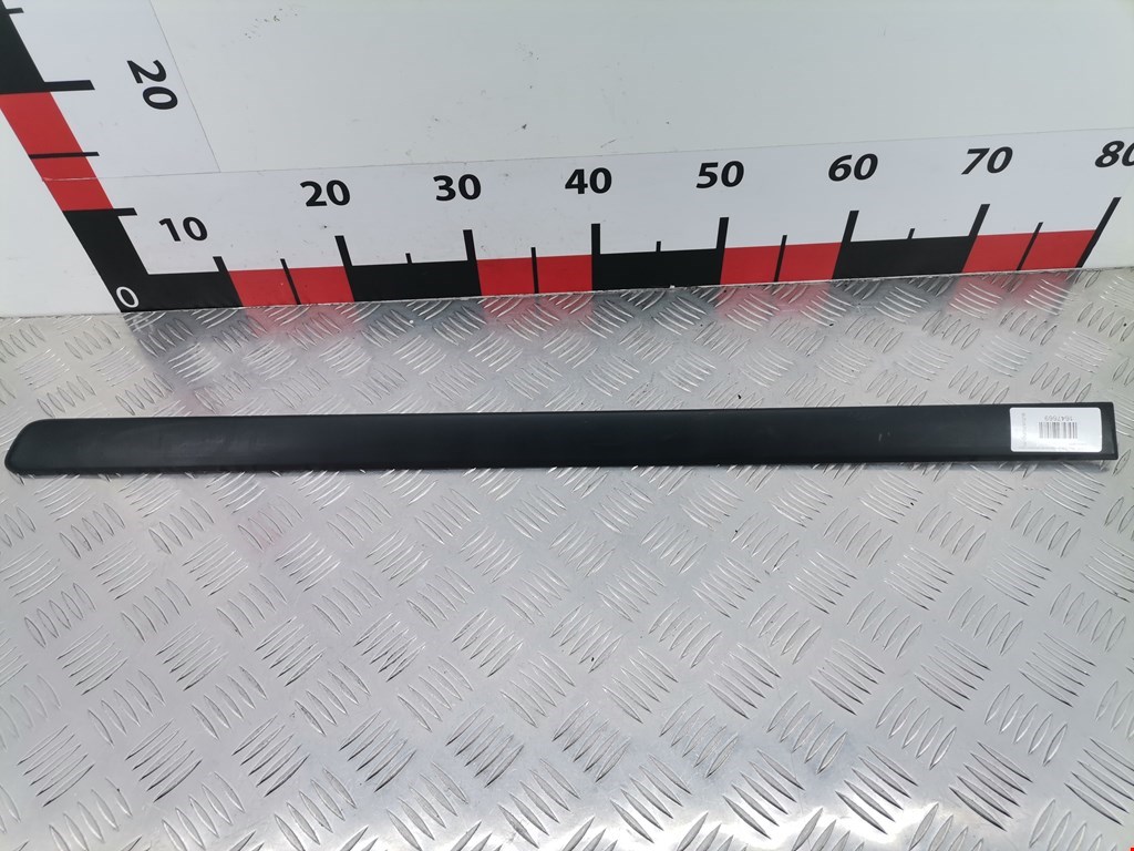 Накладка декоративная (молдинг) двери задней левой Opel Meriva A (2003-2010)