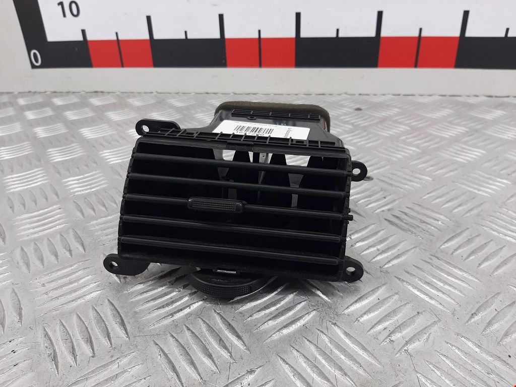 Дефлектор воздушный KIA Carnival I 1999-2005