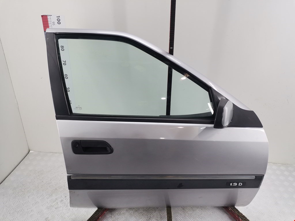 Дверь передняя правая CITROEN Xantia 1993-2002