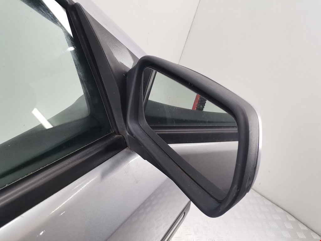 Дверь передняя правая CITROEN Xantia 1993-2002