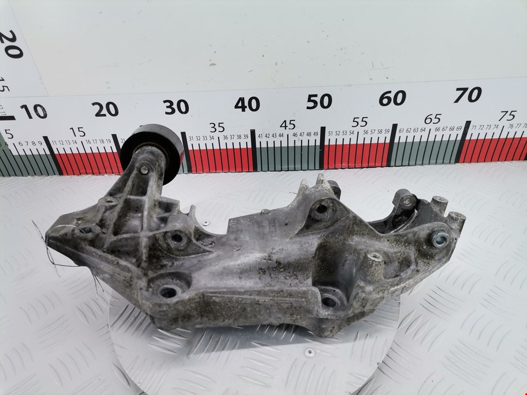 Кронштейн генератора RENAULT Espace 2003-2014