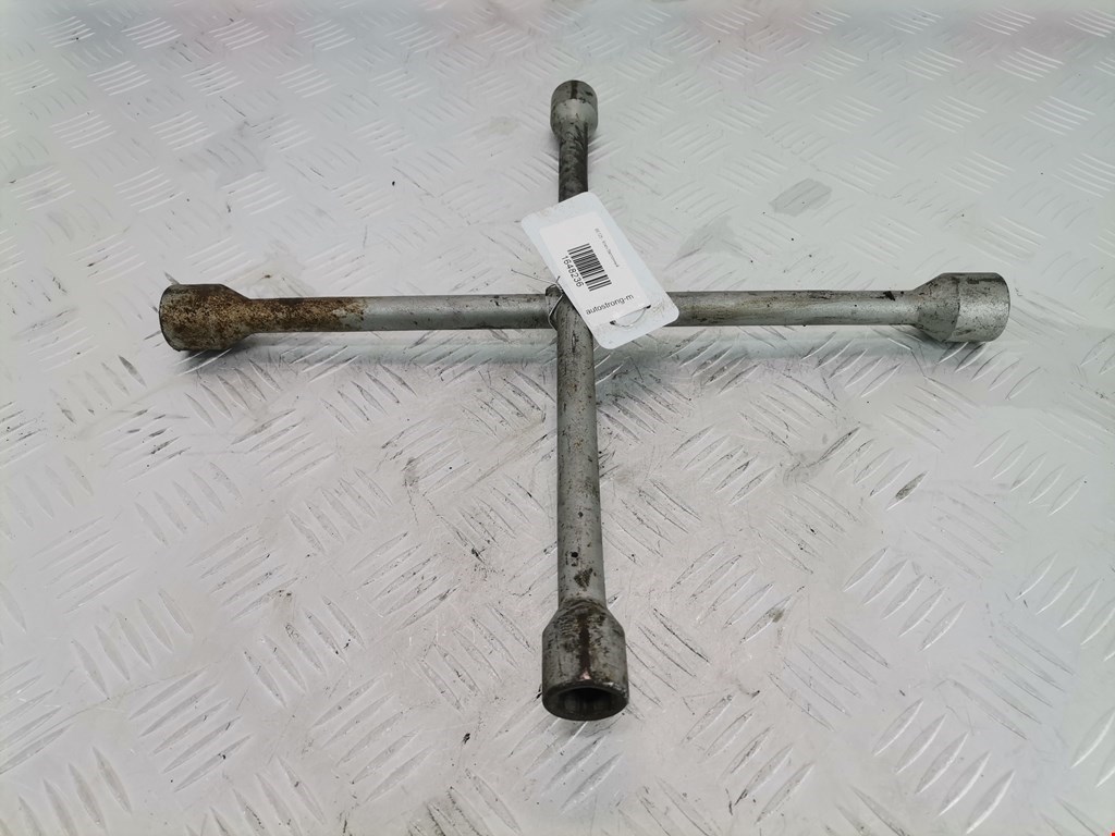 Ключ балонный OPEL Signum 2003-2008